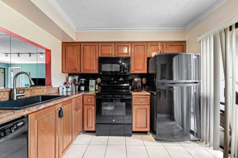105 Tropic Isle Drive #22d, Delray Beach FL - photo 8 of 30