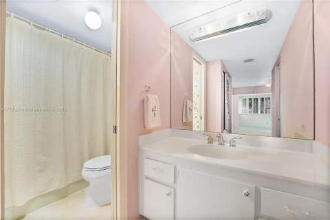 2532 Boundbrook Drive #104, Palm Springs FL - photo 10 of 15