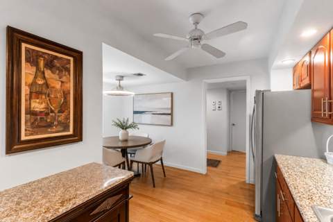 625 Oaks Drive #405, Pompano Beach FL - photo 9 of 61