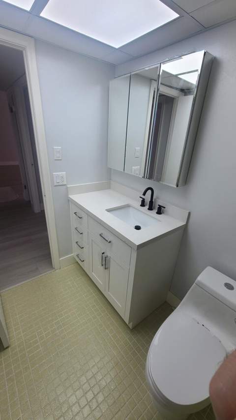 421 NE 14th Avenue #302, Hallandale Beach FL - photo 15 of 26