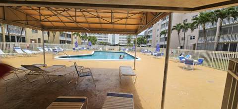 421 NE 14th Avenue #302, Hallandale Beach FL - photo 20 of 26