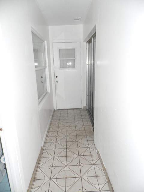 528 49th Street, West Palm Beach FL - photo 19 of 20