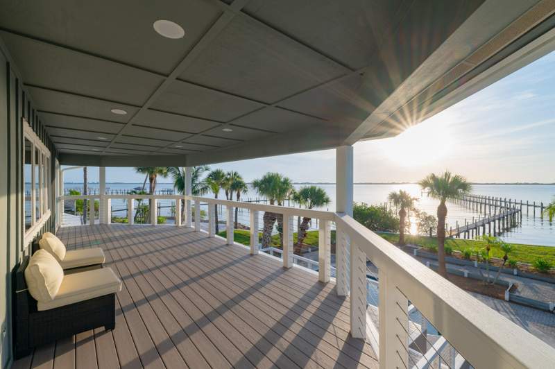 6 bedroom Single Family Residence at 114 N Sewalls Point Road, Twin Rivers, Sewalls Point — photo 5