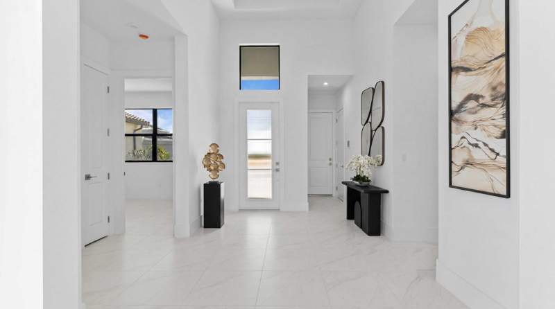 3 bedroom Single Family Residence at 13769 SW Shinnecock Drive, Astor Creek, Port St. Lucie — photo 3