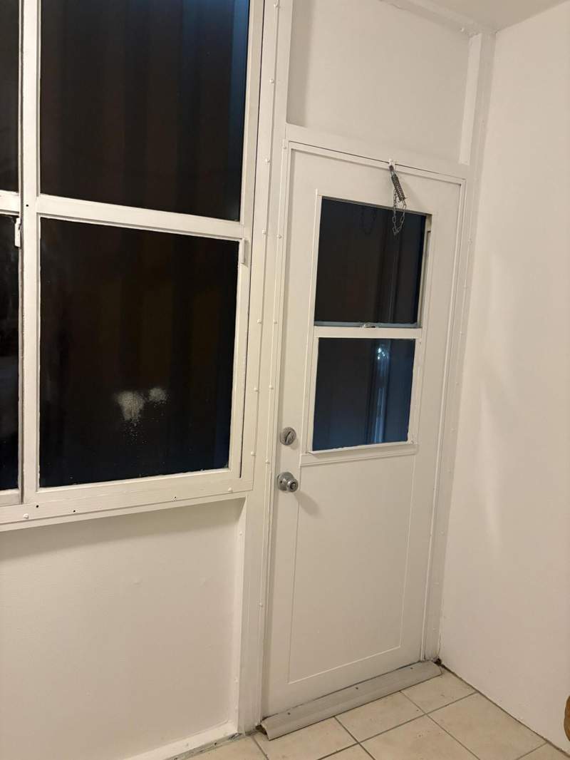 1 bedroom Condominium at 200 Berkshire J, Century Village / Berkshire A Thru K Condos, West Palm Beach — photo 3