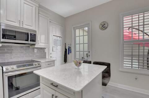8316 NW 9th Avenue, Boca Raton FL - photo 15 of 52