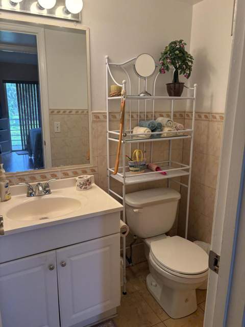 25 Kent B, West Palm Beach FL - photo 6 of 20