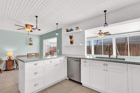 3739 Lighthouse Drive, Palm Beach Gardens FL - photo 13 of 55