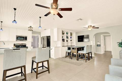 3739 Lighthouse Drive, Palm Beach Gardens FL - photo 8 of 55