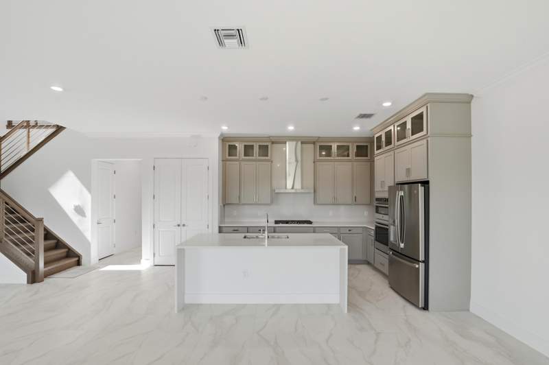 4 bedroom Single Family Residence at 1016 Raleigh Way, Lotis Wellington, Wellington — photo 5