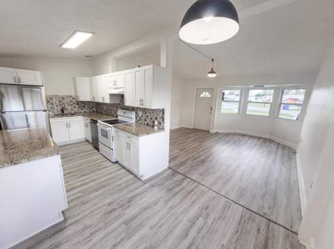 752 Orchid Drive, Royal Palm Beach FL - photo 9 of 29