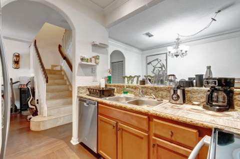 103 Monterey Bay Drive, Boynton Beach FL - photo 6 of 47