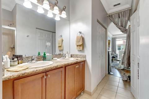103 Monterey Bay Drive, Boynton Beach FL - photo 17 of 47