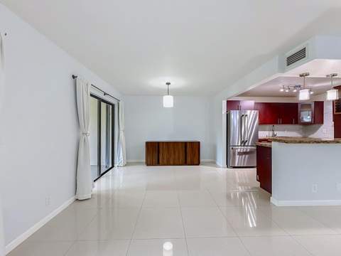 9701 N New River Canal Road #108b, Plantation FL - photo 9 of 47