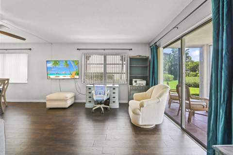 308 Golfview Road #101, North Palm Beach FL - photo 10 of 41