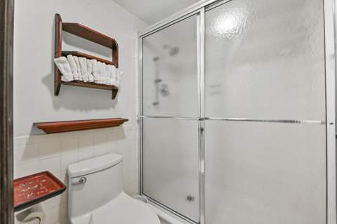 308 Golfview Road #101, North Palm Beach FL - photo 18 of 41