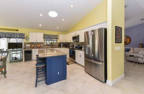 3230 Riviera Drive, Delray Beach FL - photo 9 of 71