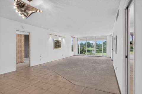 806 Cypress Boulevard #209, Pompano Beach FL - photo 17 of 57