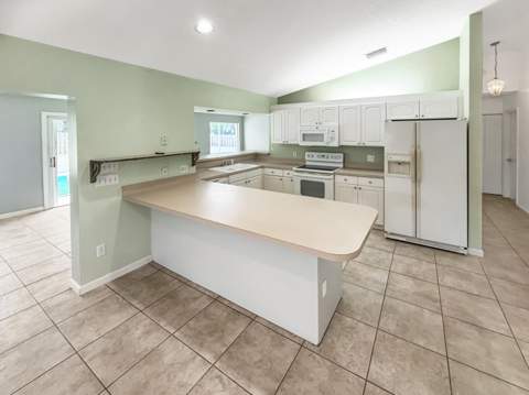 2361 NE 21st Avenue, Jensen Beach FL - photo 6 of 17