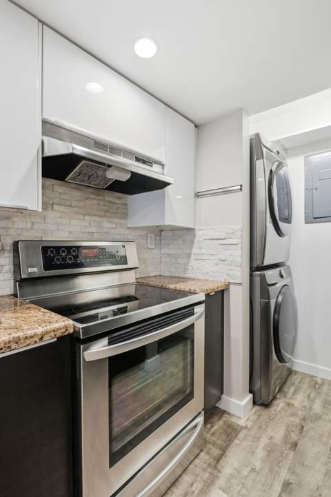 721 SE 1st Way #C11, Deerfield Beach FL - photo 12 of 42