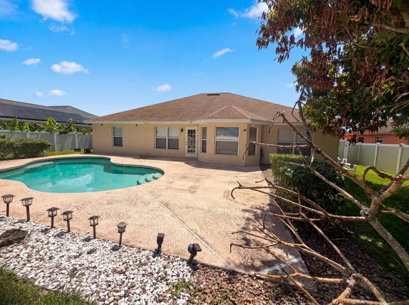 4 bedroom Single Family Residence at 3642 SW Sterricker Street, Port St Lucie Section 19, Port St. Lucie — photo 5
