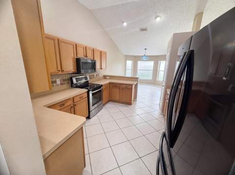 3642 SW Sterricker Street, Port St. Lucie FL - photo 7 of 22