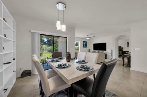 5312 Amusement Avenue, Fort Pierce FL - photo 9 of 48