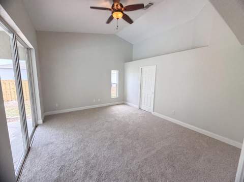 711 SE Celtic Avenue, Port St. Lucie FL - photo 14 of 27