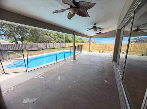 711 SE Celtic Avenue, Port St. Lucie FL - photo 24 of 27