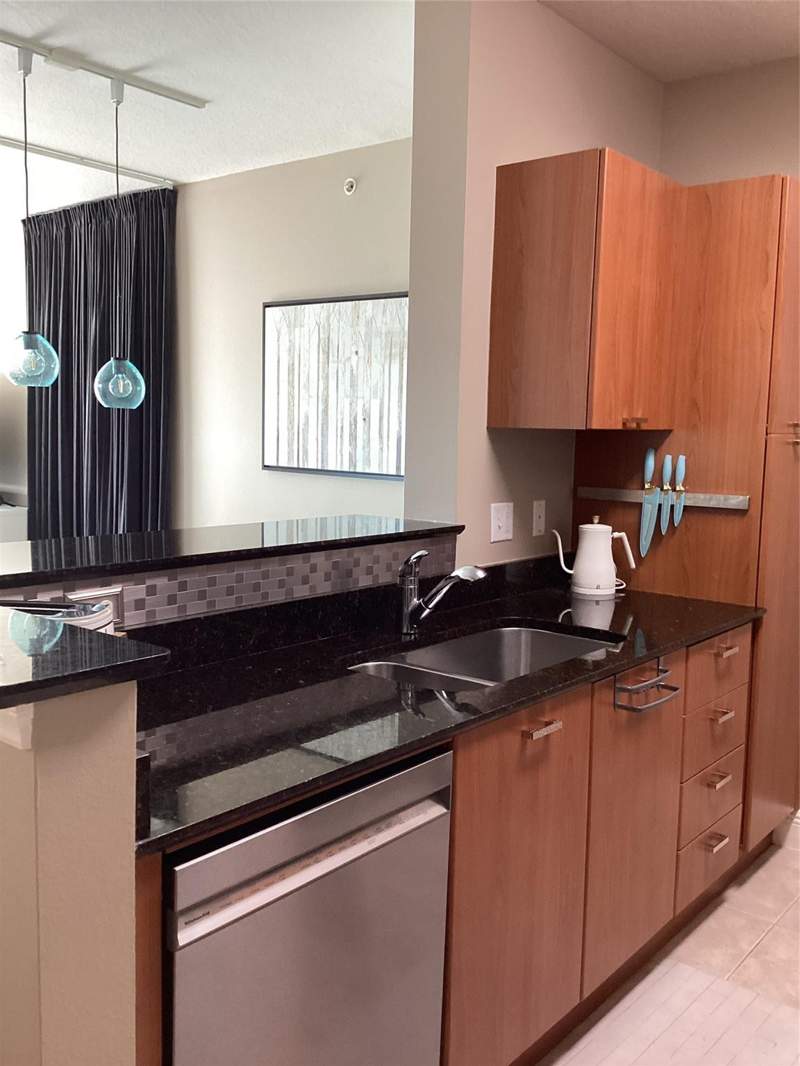1 bedroom Condominium at 700 E Boynton Beach Boulevard #1207, Marina Village At Boynton Beach Condo, Boynton Beach — photo 5