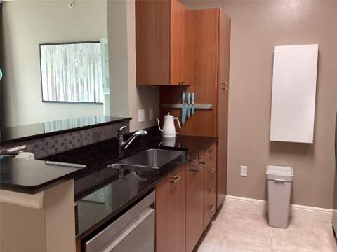 700 E Boynton Beach Boulevard #1207, Boynton Beach FL - photo 6 of 41