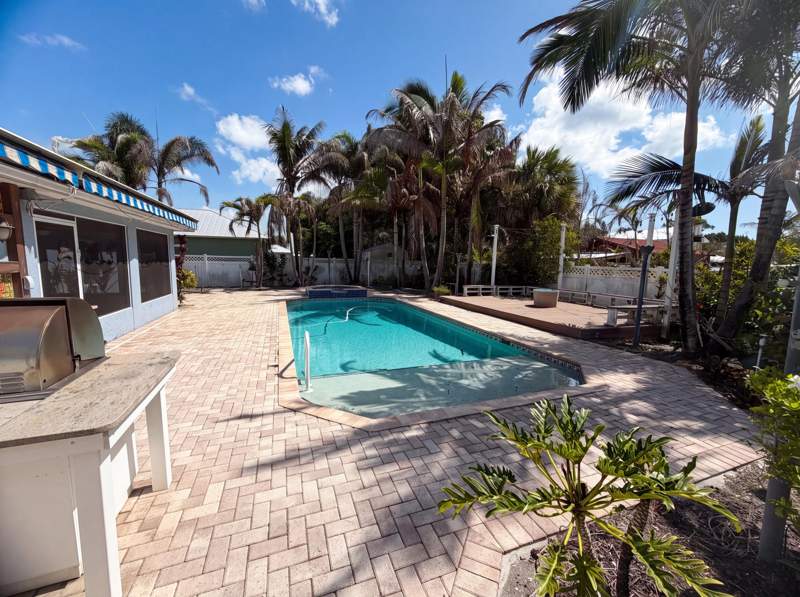 5 bedroom Single Family Residence at 2902 Serenity Circle, Palm Lakes Gardens, Fort Pierce — photo 5