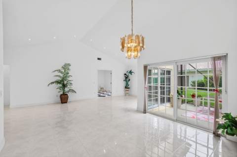 6105 Via Laguna Lane, Boca Raton FL - photo 11 of 75
