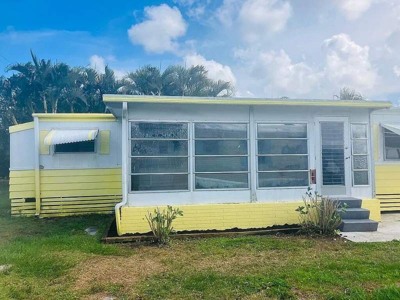 2 bedroom Manufactured Home at 4054 Marigold Road, Northern Pines Mobile Home Park 4, Boynton Beach — photo 3