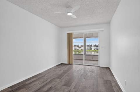 3045 Cornwall C, Boca Raton FL - photo 17 of 54