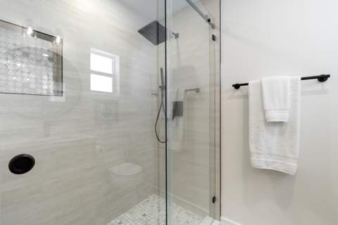 419 Golden Isles Drive #210, Hallandale Beach FL - photo 13 of 22