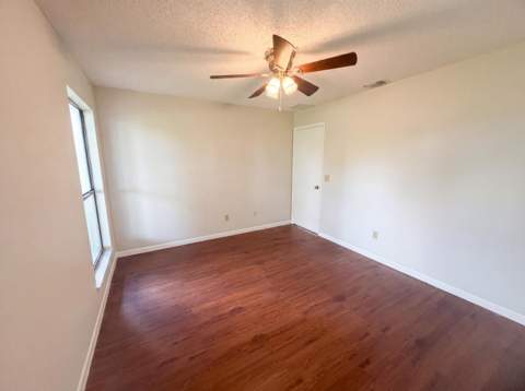 2305 SW Fern Circle, Port St. Lucie FL - photo 10 of 37