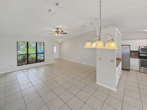 2305 SW Fern Circle, Port St. Lucie FL - photo 21 of 37