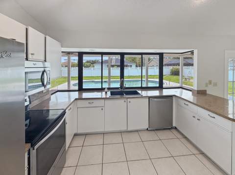 2305 SW Fern Circle, Port St. Lucie FL - photo 23 of 37