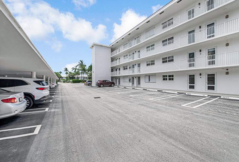 2 bedroom Condominium at 1910 S Ocean Boulevard #112, Penthouse Delray Condo, Delray Beach — photo 4