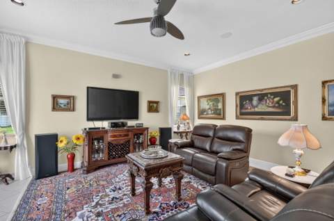 6655 Emalyn Court, Lake Worth FL - photo 10 of 67