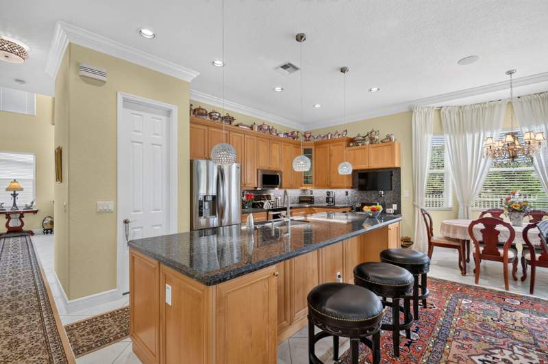 4 bedroom Single Family Residence at 6655 Emalyn Court, Journeys End, Lake Worth — photo 5