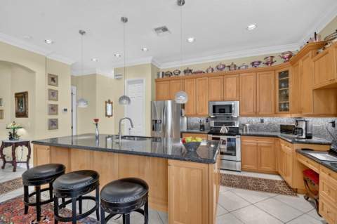 6655 Emalyn Court, Lake Worth FL - photo 6 of 67
