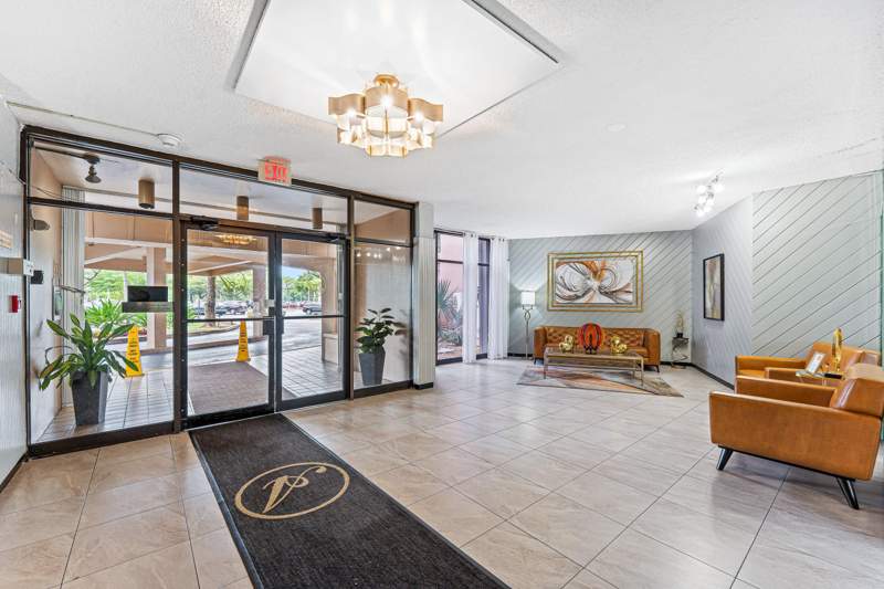 2 bedroom Condominium at 1400 Saint Charles Place #616, Park Place Condominium No One, Pembroke Pines — photo 4