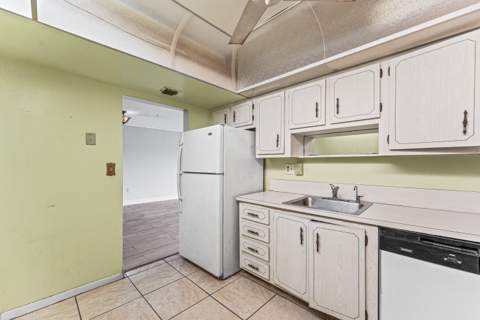 1400 Saint Charles Place #616, Pembroke Pines FL - photo 12 of 27