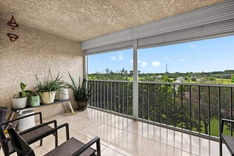 4550 NW 18th Avenue #406, Deerfield Beach FL - photo 13 of 43