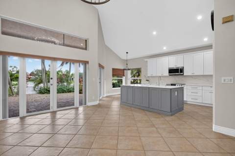 6443 NW 110th Avenue, Parkland FL - photo 10 of 84