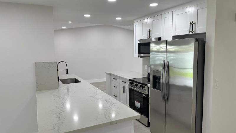 3 bedroom Single Family Residence at 3261 SW 4th Street, West Deerfield Beach, Deerfield Beach — photo 2