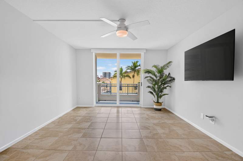 2 bedroom Condominium at 403 S Sapodilla Avenue #307, Metropolitan Condo, West Palm Beach — photo 4