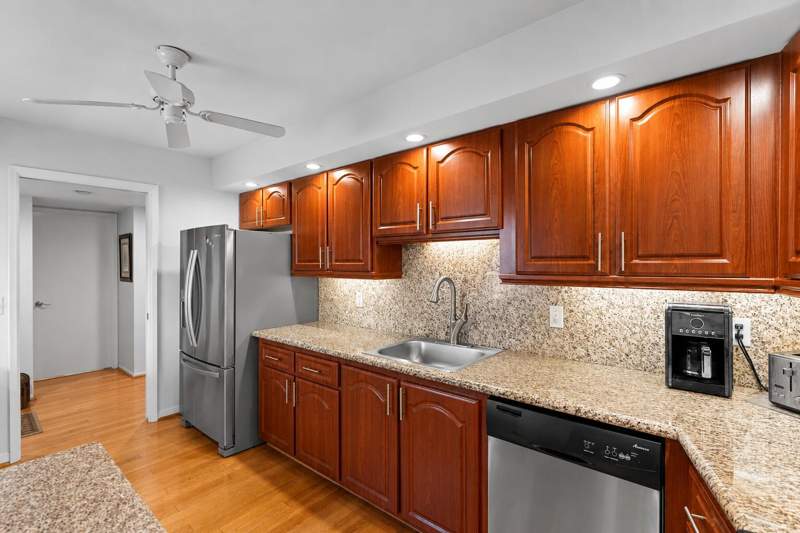 2 bedroom Condominium at 625 Oaks Drive #405, No 105 Palm-Aire Country Club, Pompano Beach — photo 4